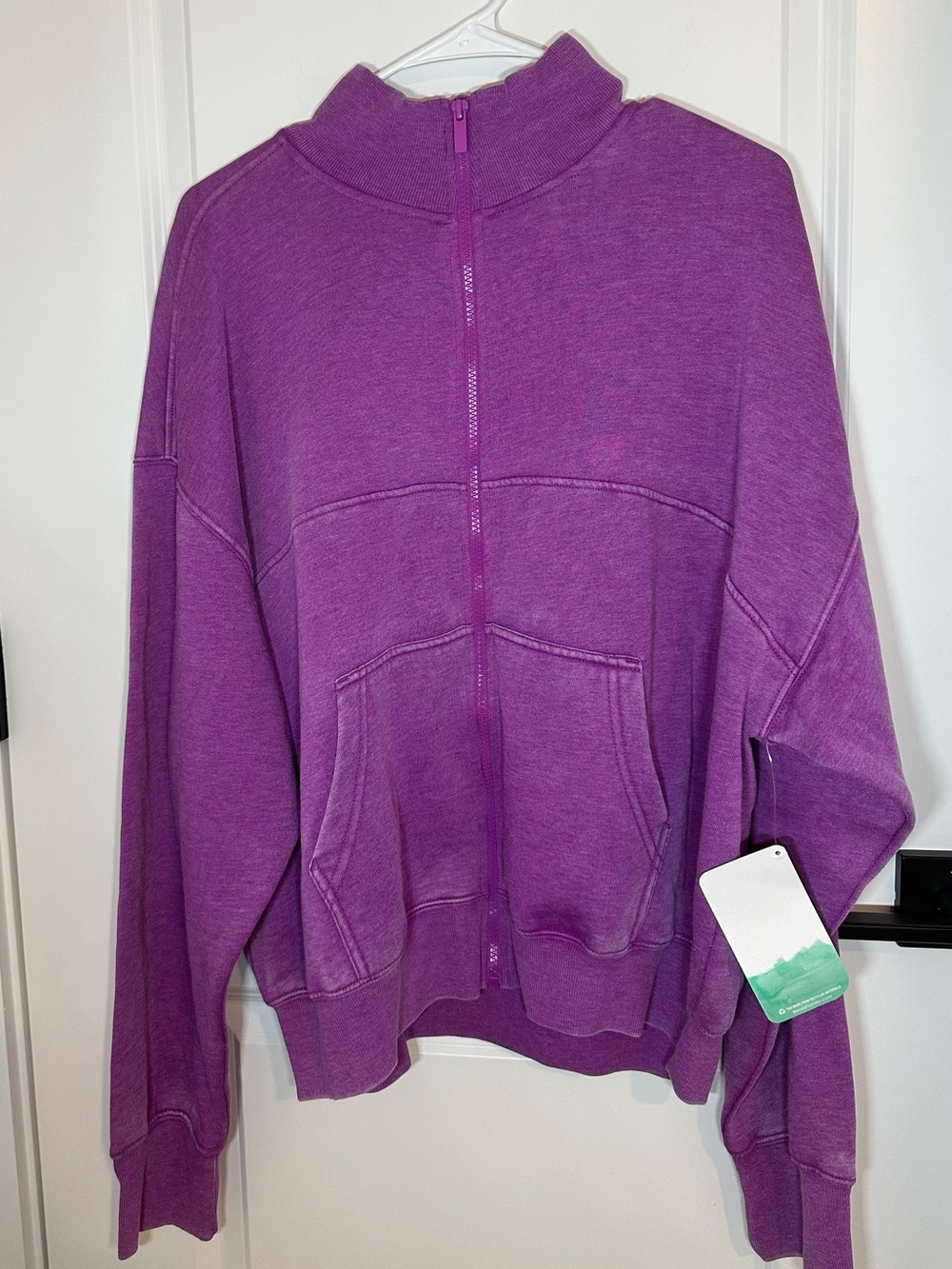Brisas Women's Zip-Up Sweatershirt